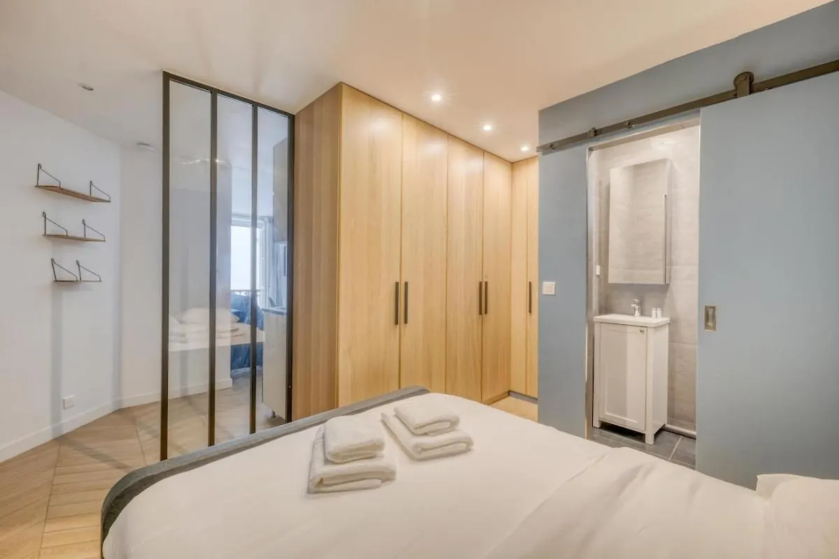 Beautiful Apartment 4P - Gare De L'Est Paris France